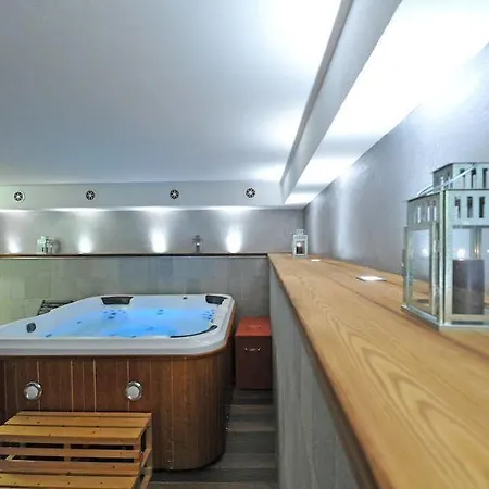 Hosquet Bed and Breakfast