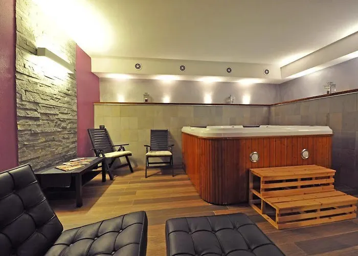 Hosquet Bed & Breakfast 3*